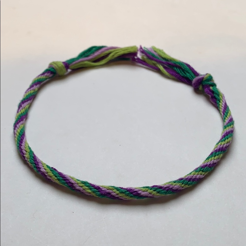 String bracelet, Woven, Friendship bracelet